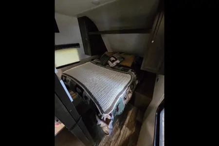 Travel Trailer with Outdoor Kitchen