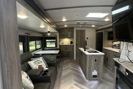 Two Bedroom Bunkhouse (We deliver and set up)