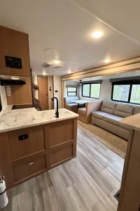 Adams Avenger LE Travel Trailer