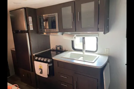 Raquel's Forest River SMT19DBXI Travel Trailer