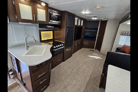 Spacious 2019 Avenger ATI