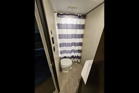 Spacious 2019 Avenger ATI