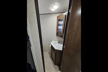 Spacious 2019 Avenger ATI