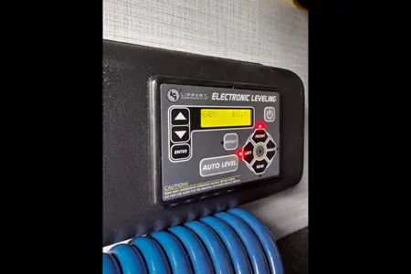 Rockwood Signature 374BH Fifth Wheel sleeps 10