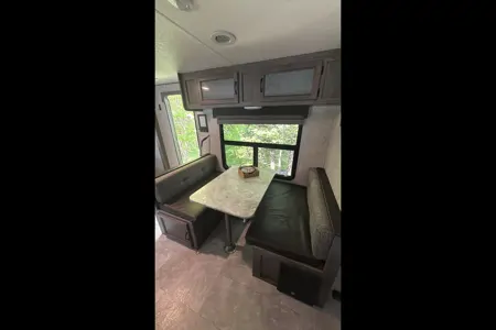 Jennifer's Coachmen Apex Travel Trailer