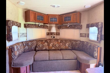 Tom's Forest River V Lite Travel Trailer