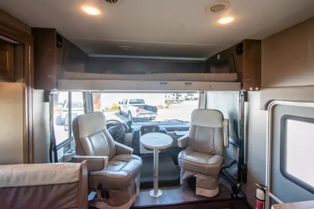 SuddenLee Winnebago Intent Class A