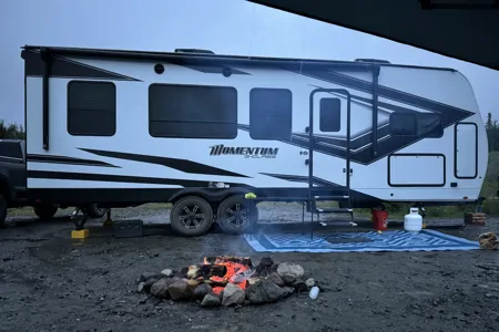 Summit2Coast Grand Design 25G Toy Hauler