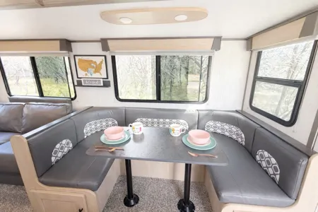 Home on the Road-Raidence 26BH Travel Trailer