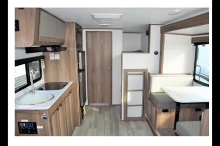 Cruiser RV 18BHS Roulotte