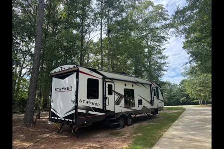 Daniel's Cruiser RV Stryker st2916 Toy Hauler