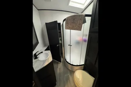 Daniel's Cruiser RV Stryker st2916 Toy Hauler