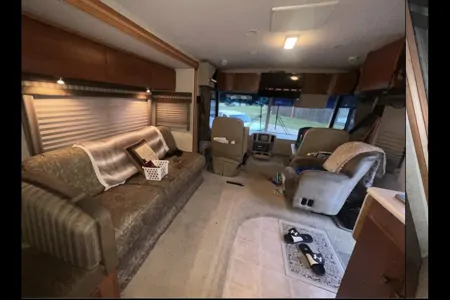 David's Winnebago Sightseer Class A