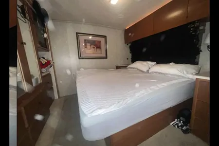 David's Winnebago Sightseer Class A