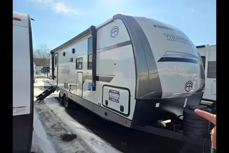 Mike 's Forest River Heritage Glenn Travel Trailer