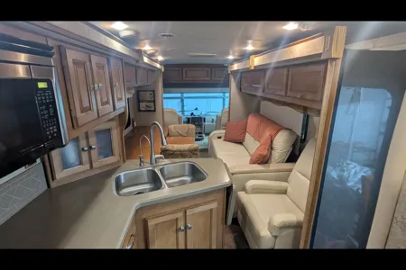 Miss Daisy - Space and Comfort