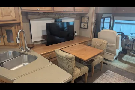 Miss Daisy - Space and Comfort