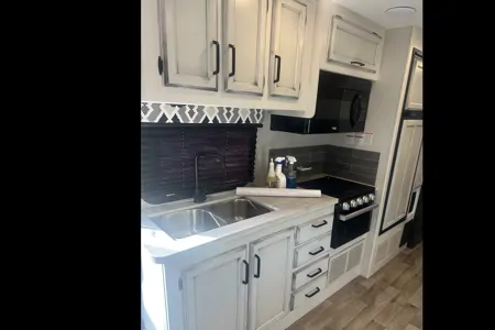 Edgar's Jayco 28 feet Class C