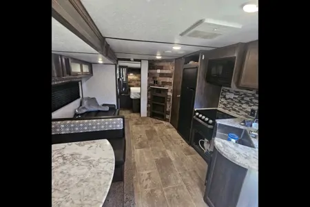 Willamette Dutchmen 2850bhs bunkhouse trailer