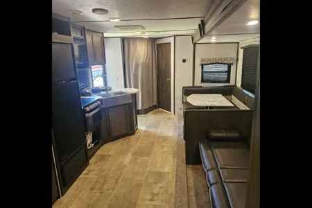 Willamette Dutchmen 2850bhs bunkhouse trailer