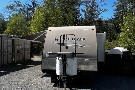 Layza’s 28 ft Jayco