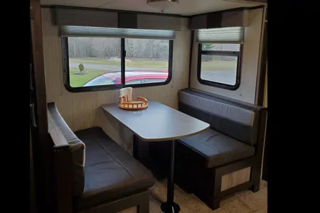 Nicole / Rob's  Fun Finder Travel Trailer