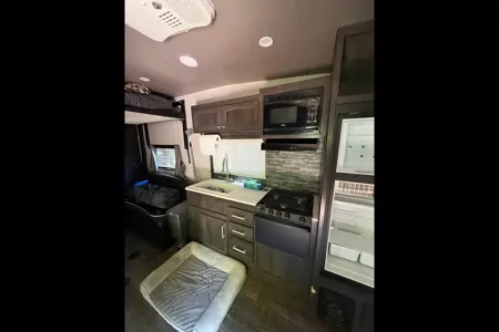 Sam's Eclipse RV Attitude FB19LE Toy Hauler