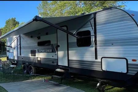 KZ Sportsmen 332 bhkse Travel Trailer