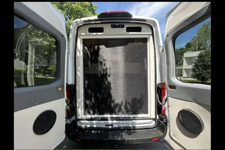 Léo  2021 Ford Transit 3500HD CLASSE B