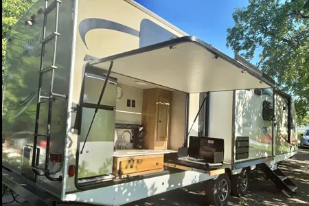 Perfect Bunkhouse: Spacious, Comfortable, Private, Outdoor Fun
