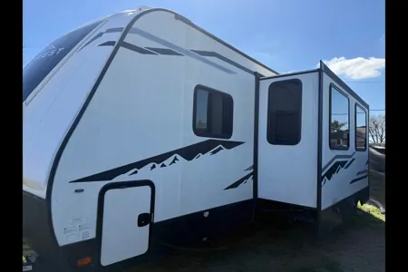 Sharon's East to West Forest River Travel Trailer