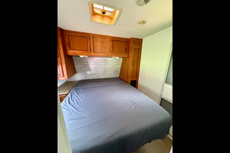 Lindsey Family Coachmen Catalina Travel Trailer