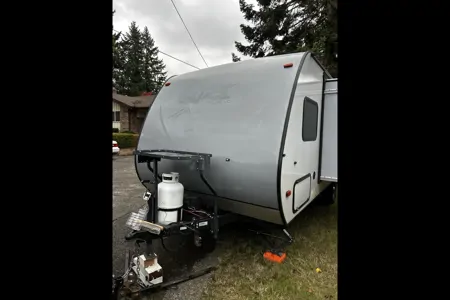 Antonio & Bea's Sha Shaid Coachmen Apex Nano Travel Trailer