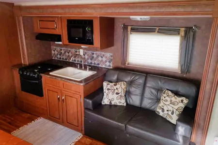 Betty's Weekend Gataway Travel Trailer