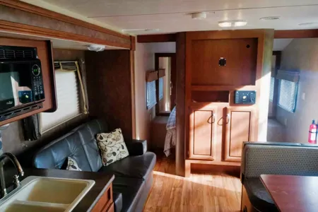 Betty's Weekend Gataway Travel Trailer