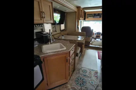 Jim's Thor Motor Coach Ace Class A