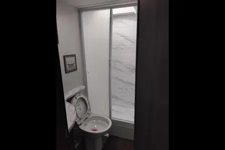 Anthony's Thor Motor Coach Chassis E350 Class C