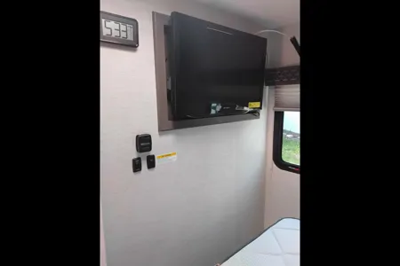 Anthony's Thor Motor Coach Chassis E350 Class C