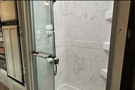 "Alamo-bile" Adventurer - Jayco Greyhawk 29MV