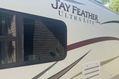 The Wilson’s Jayco Jay Feather Ultra Lite Hybrid