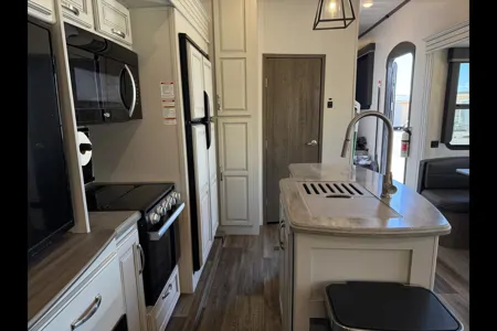 2022 Cougar 368MBI – King Bed + Bunk Room