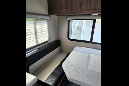 Tamany's Travel Lite Aura Travel Trailer