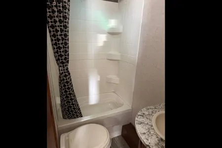 Heartland Trail Runner 25SLE 29’ Travel Trailer