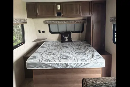 Country Side KZ Escape E231BH Travel Trailer