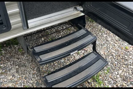 April's Travel Trailer - 10" Serta Memory Foam Queen Mattress