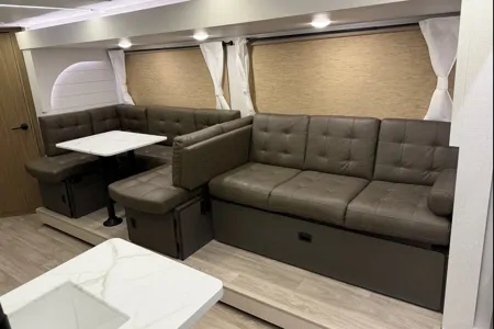 Myles's Forest River Wildwood X-Lite 273QBXL Travel Trailer