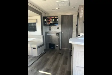 Lighthouse Lane RV Cottage