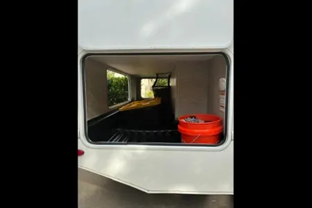 William's Thor Motor Coach Ford Thor Chateau 25 VF Class C