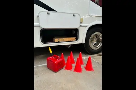 William's Thor Motor Coach Ford Thor Chateau 25 VF Class C