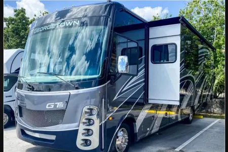 31 A - 2021 Forest River Georgetown GT5